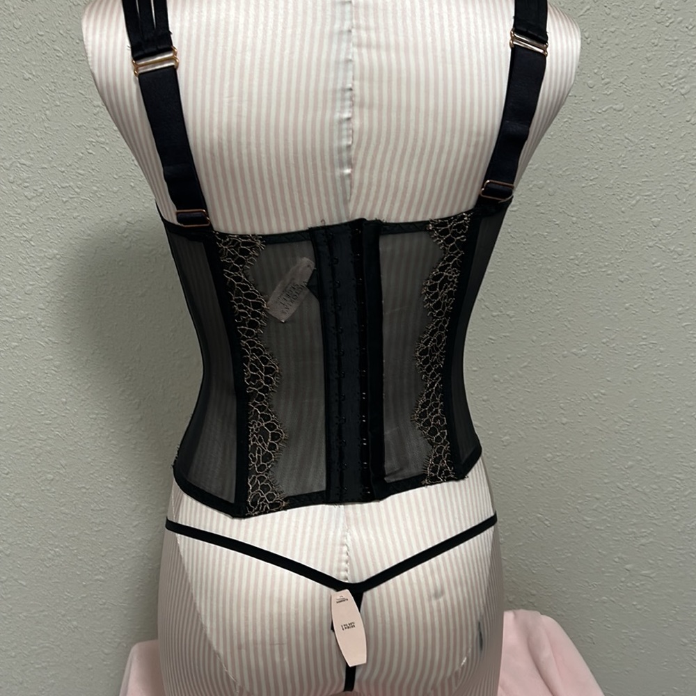 1 day sale Luxe VS Corset Set - Picture 7 of 10